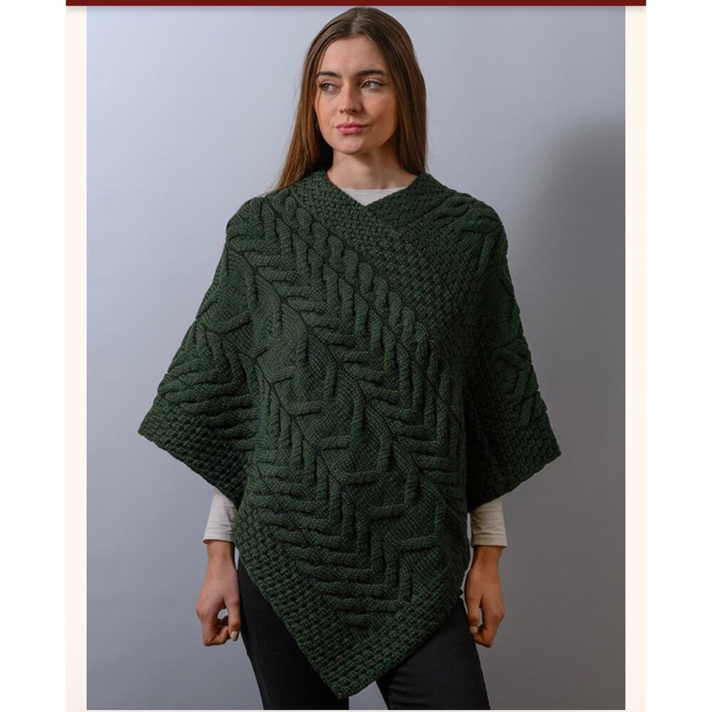 Aran Sweater Market Super Soft Cabl‎e Stitch Poncho‎‎ Seaweed Green